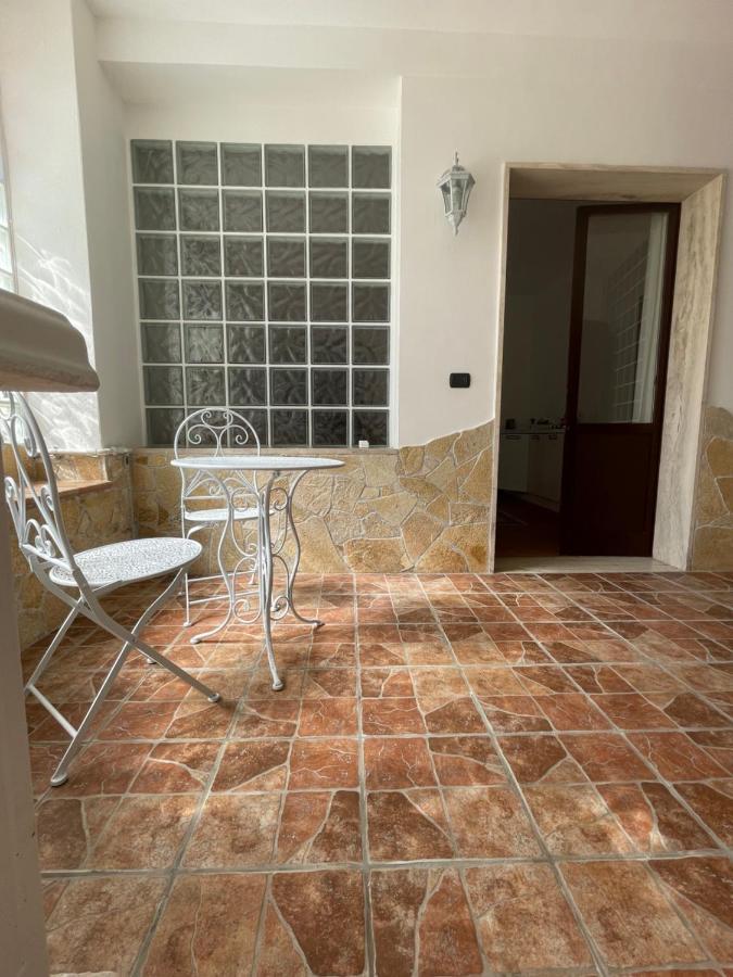 Bed and Breakfast Salentina White House à Lecce Extérieur photo